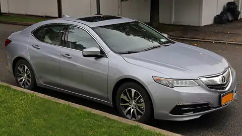 2015 Acura TLX (front right) (UB1)