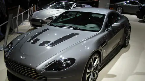 Aston Martin V12 Vantage AutoRAI 2009