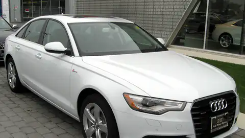 2012 Audi A6 sedan (C7)