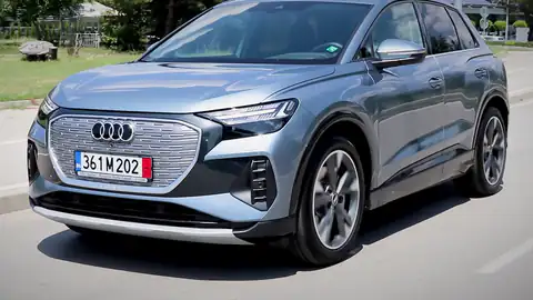2021 Audi Q4 e-tron (Bulgaria)