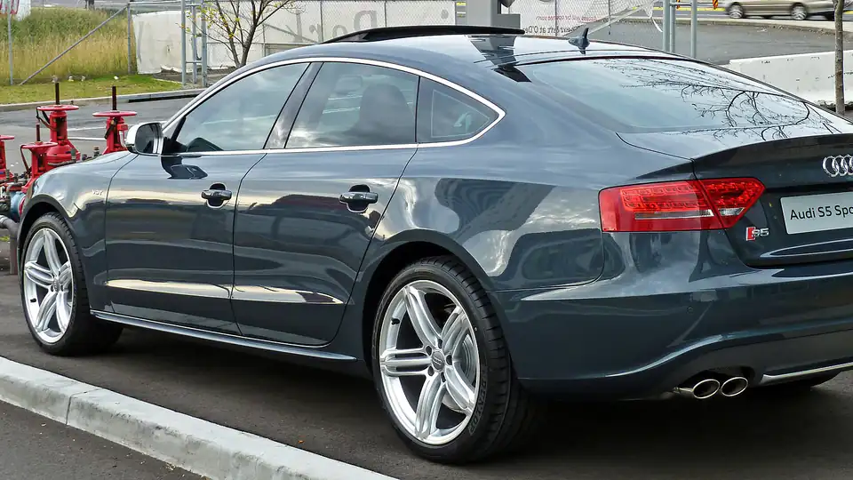 2010 Audi S5
