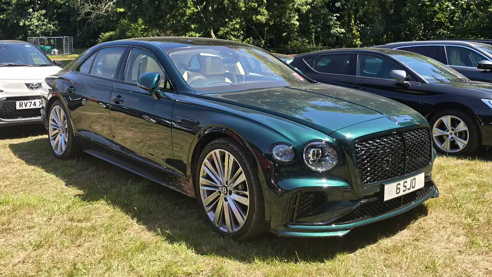 2025 Bentley Flying Spur Speed Hybrid Auto