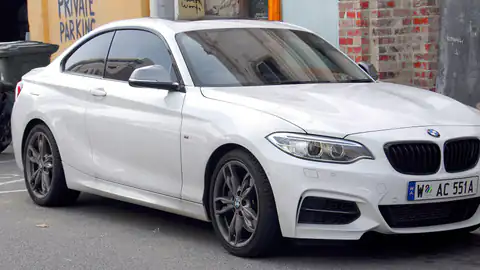 2014-2018 BMW M235i (F22) coupe