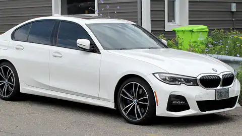 2020 BMW 330i xDrive (G20)