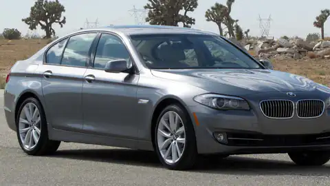 2011 BMW 535i -- NHTSA 3 (F10)