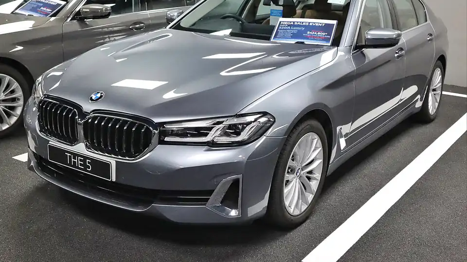 2022 BMW 520iA (G30)