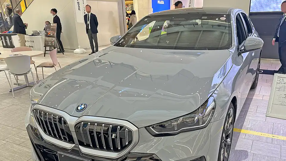 BMW i5 eDrive40 M Sport (G60)