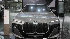 2023-04 BMW i7 xDrive60