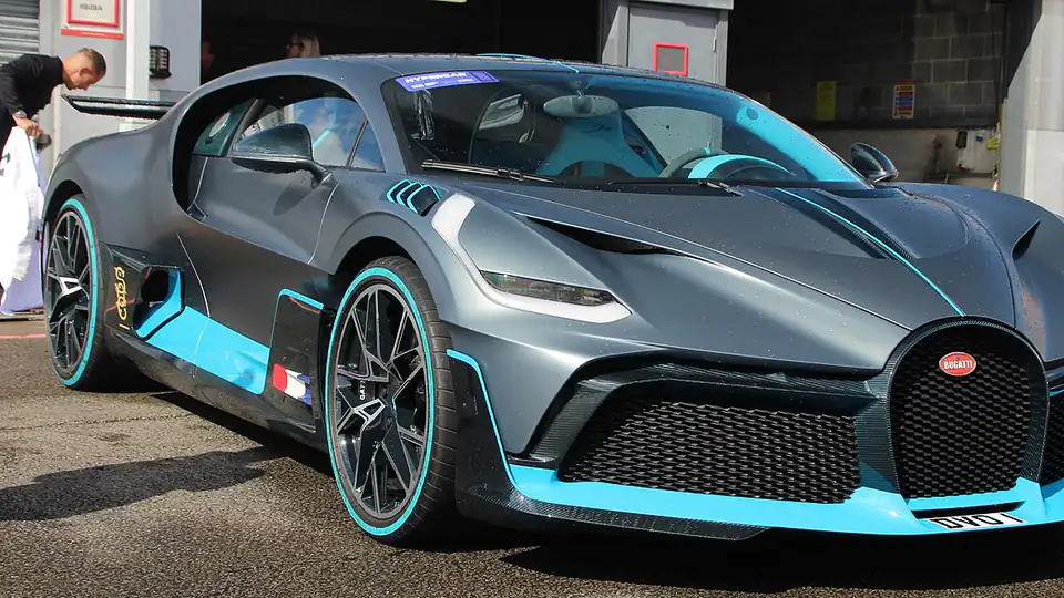 2020 Bugatti Divo Low