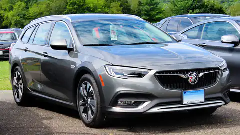 2018 Buick Regal TourX