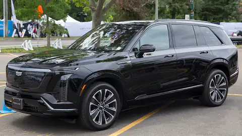 2026 Cadillac Vistiq Sport 900e4