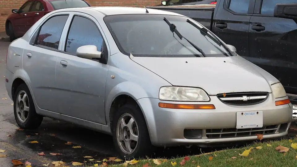 2005 Chevrolet Aveo LT Sedan (T200)