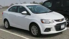 2017 Chevrolet Sonic LT sedan (T300)