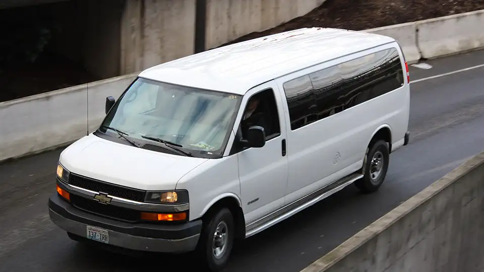Chevrolet Express 2500
