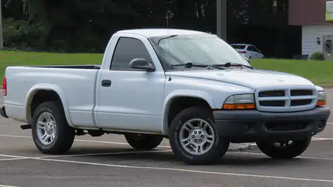 2003 Dodge Dakota SXT 4x2 Regular Cab