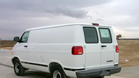 2001 Dodge RAM 1500 van -- NHTSA 02