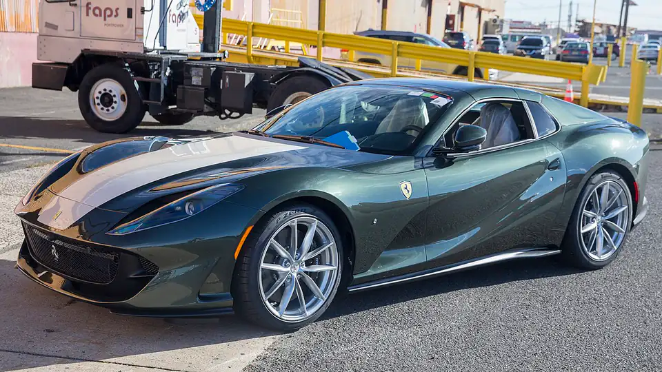 2022 Ferrari 812GTS