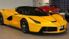 2017 Ferrari Laferrari Aperta 1