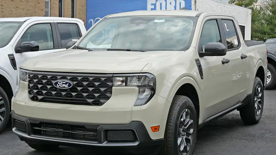 2025 Ford Maverick XLT