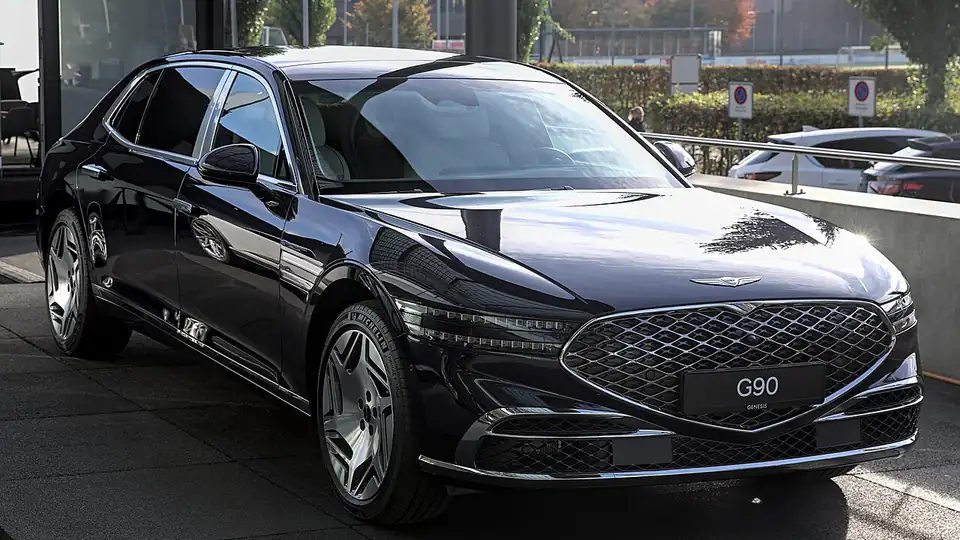 Genesis G90 (RS4) Auto Zuerich 2023 1X7A0906