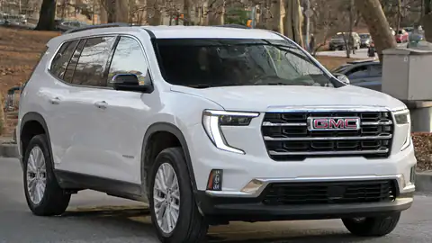 2024 GMC Acadia base (3rd gen)