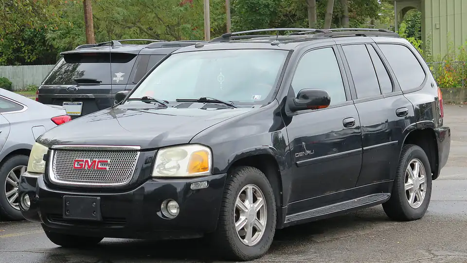 2005 GMC Envoy Denali