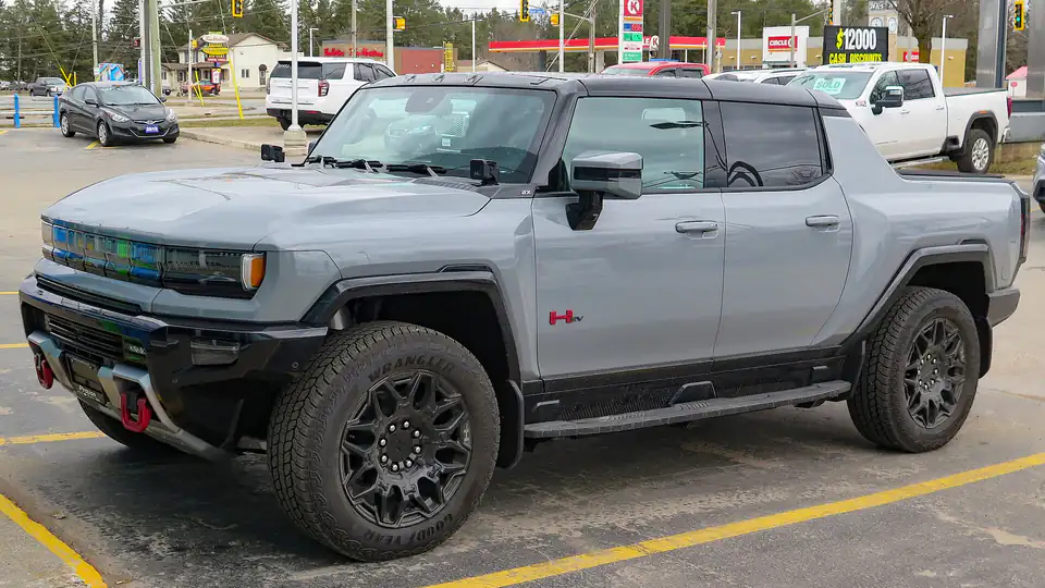 2024 GMC Hummer EV Pickup 2X 4WD Sport Package