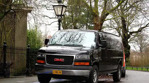 2010 GMC Savana 6.6 V8 Diesel