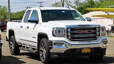 2018 GMC Sierra 1500 SLT (K2XX)