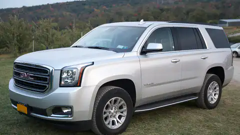 2020 GMC Yukon SLT 4WD (K2UG)