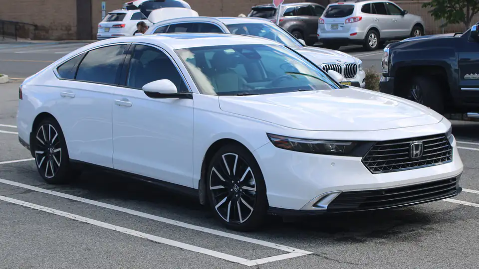 2025 Honda Accord Touring Hybrid (11th gen)