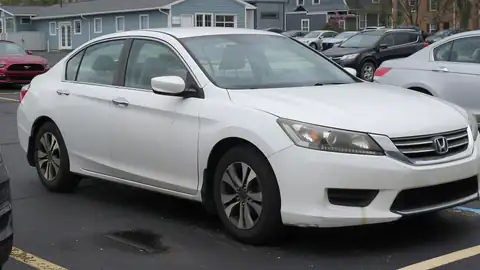2013 Honda Accord LX sedan
