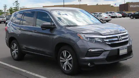 2017 Honda Pilot AWD (3rd gen)