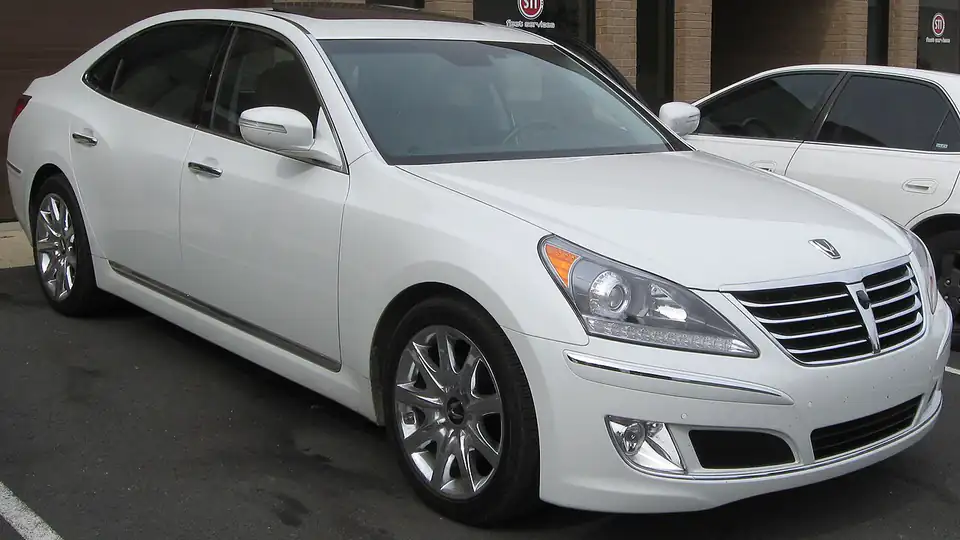 2011 Hyundai Equus (VI)