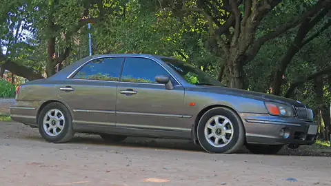 Hyundai XG 25 2001