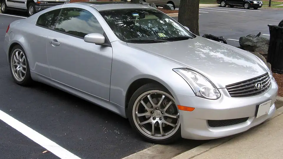 2006-Infiniti-G35-coupe (V35)