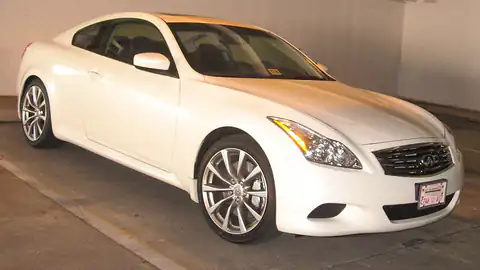 2008-Infiniti-G37-Sport