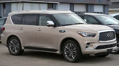 2019 Infiniti QX80 Luxe (Z62)