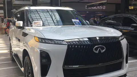 2026 Infiniti QX80 Fairview Pointe-Claire (Z63)