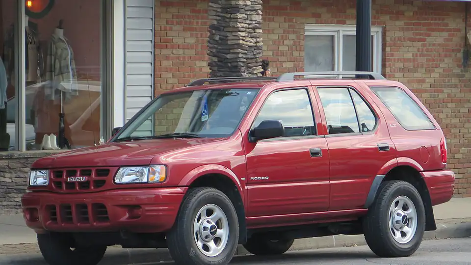 2000 Isuzu Rodeo LS