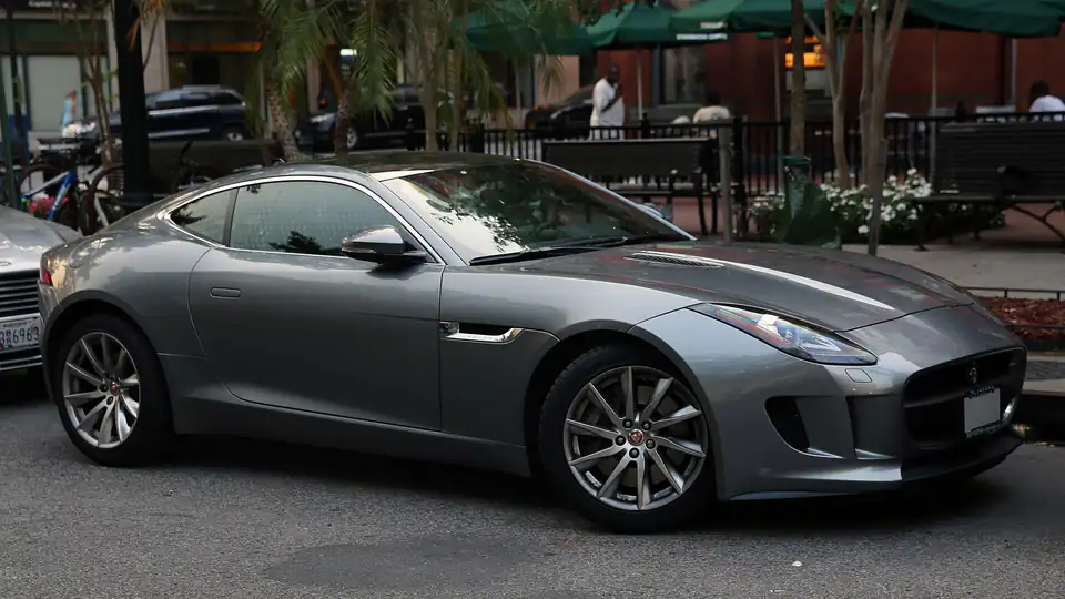2015 Jaguar F-type coupé (X152)