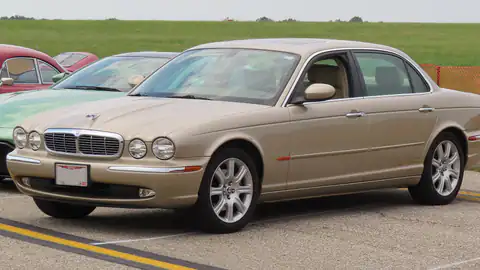 2005 Jaguar XJ8 L