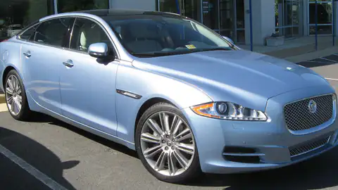 2011 Jaguar XJ-L (X351)