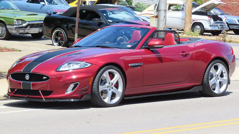 2013 Jaguar XKR convertible (X150)