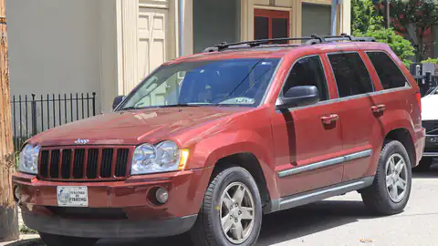 2007 Jeep Grand Cherokee Laredo (WK)