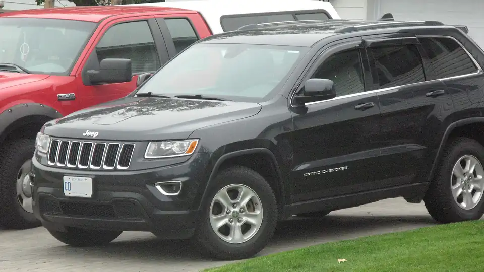2016 Jeep Grand Cherokee Laredo (WK2)