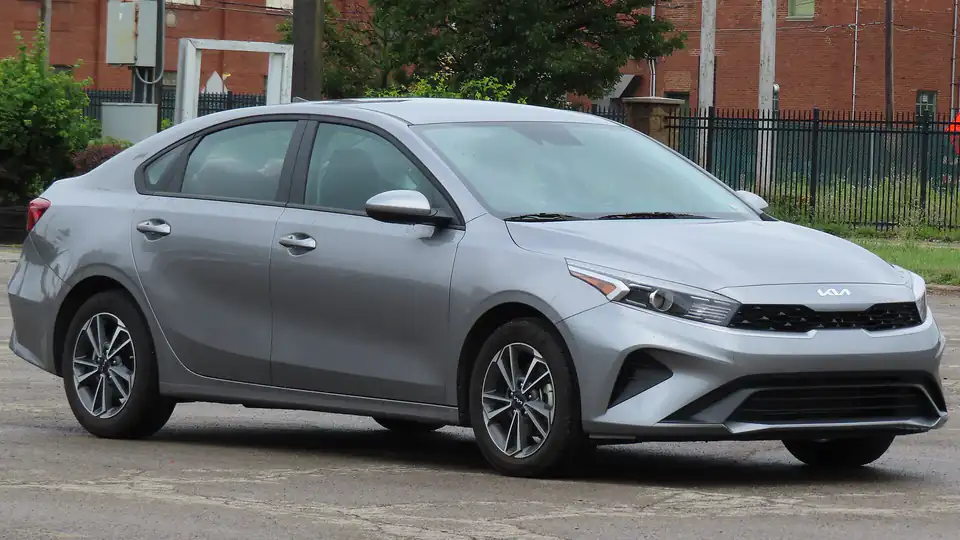 2023 Kia Forte LXS (BD)