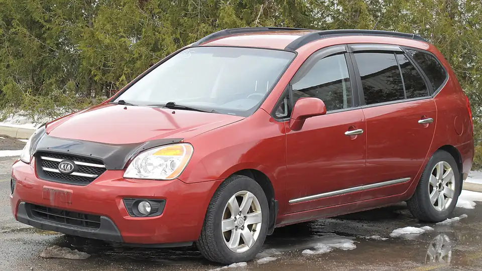 2008 Kia Rondo EX (UN)