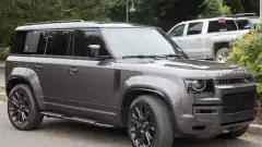 2025 Land Rover Defender 110 P635 OCTA (L663)