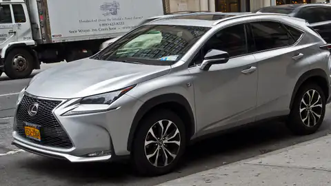 Lexus NX 200t F Sport (AZ10)